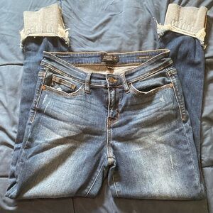 Barely Worn Judy Blue Skinny Fit Distressed Jeans.